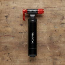 Professional CO2 Inflator with Frame Bracket - CNC Aluminum Velo-Tool